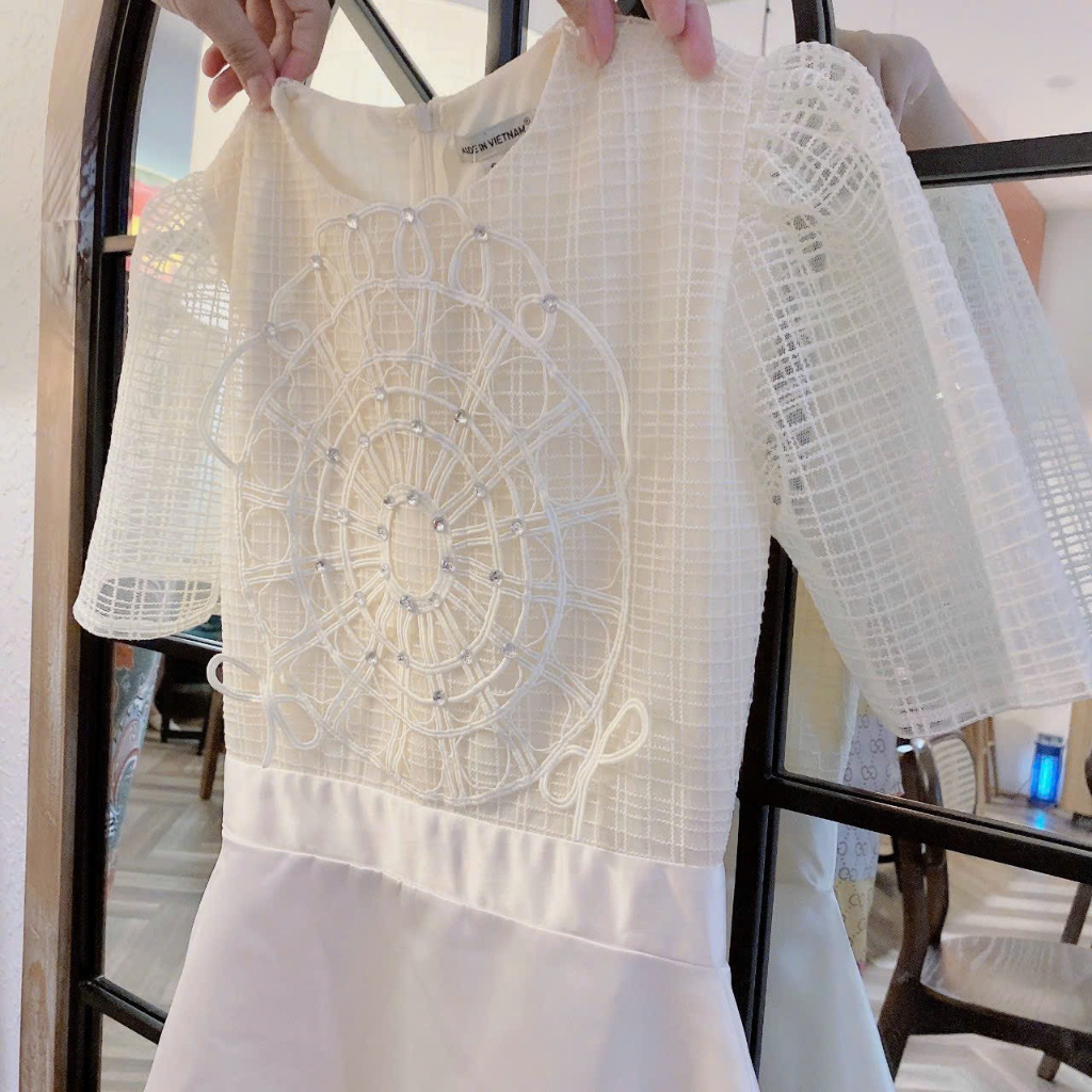 Đầm dự tiệc tafta phối ren đá thiết kế sang chảnh