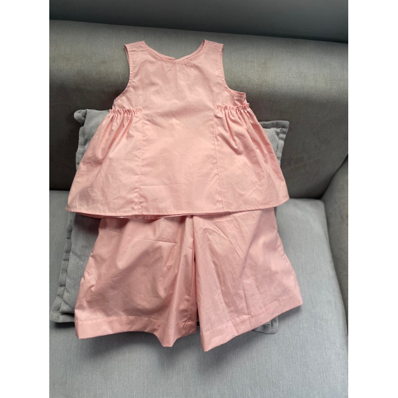 Bộ quần quần rộng sát nách cho bé gái