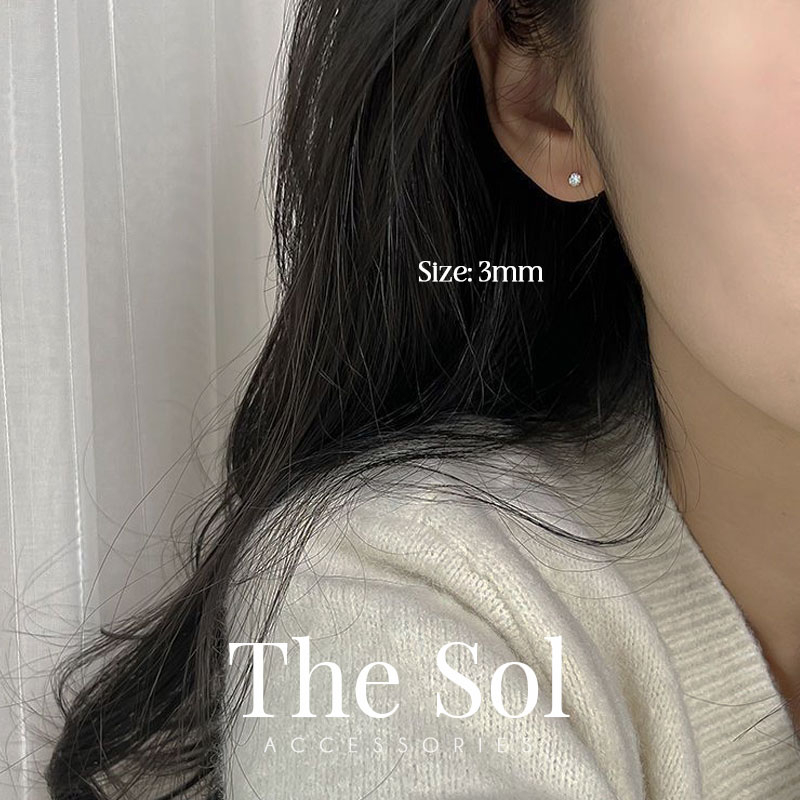 Khuyên Tai Thép Titan Đính Đá Siêu Sáng Hình Tròn Chuôi Bi thesol.accessories