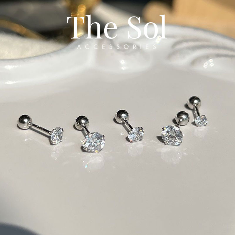 Khuyên Tai Thép Titan Đính Đá Siêu Sáng Hình Tròn Chuôi Bi thesol.accessories