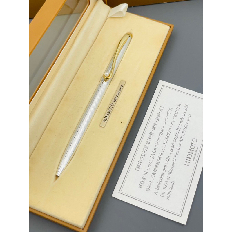 Bút bi xoay Mikimoto made in Japan- 1150.25194