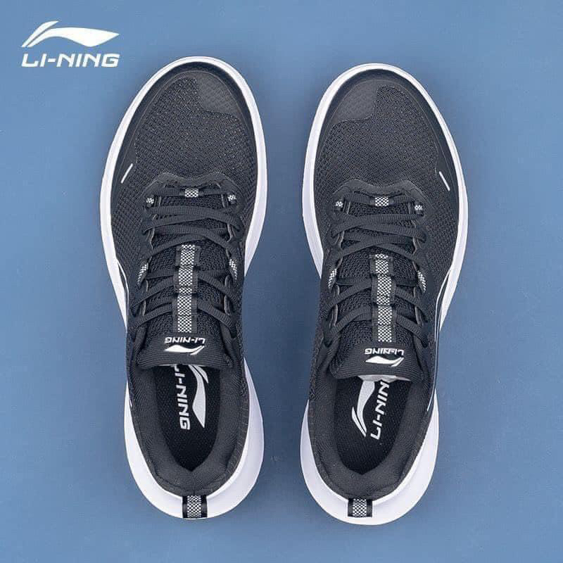Giày thể thao Lining đen độn đế trắng