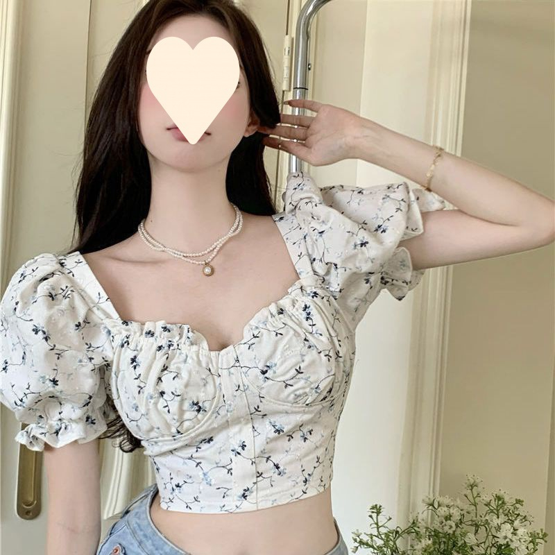 Áo Croptop tay phồng hoa nhí phong cách Hàn Quốc