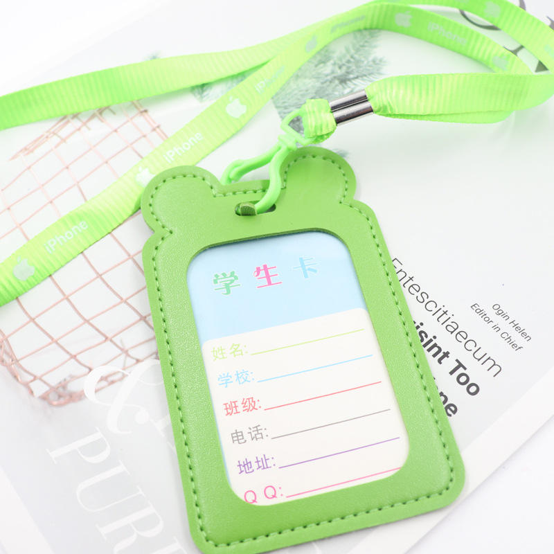 Dây đeo thẻ bọc da hình tai gấu. Loại móc đeo không có củ rút