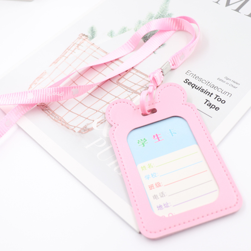 Dây đeo thẻ bọc da hình tai gấu. Loại móc đeo không có củ rút