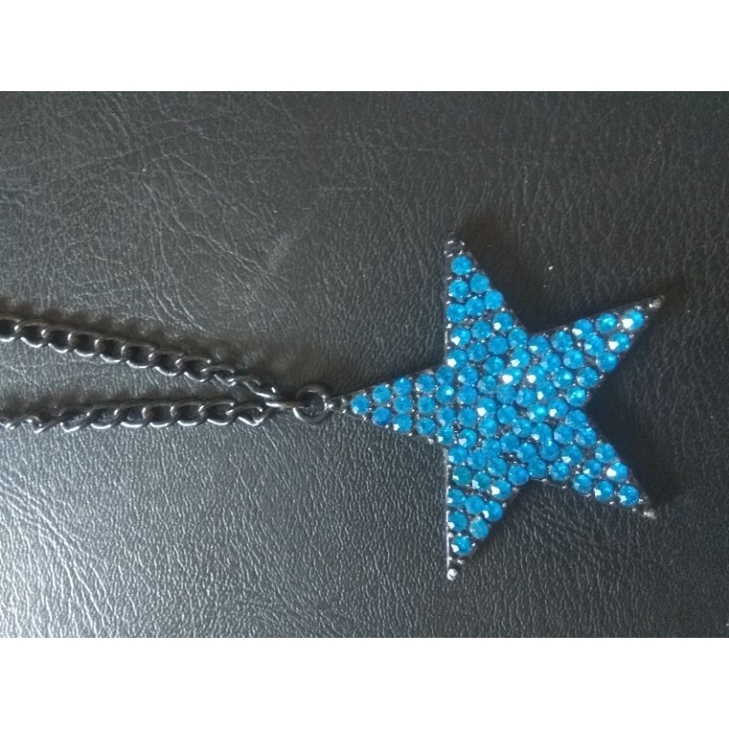 Hai vòng sao và cườm