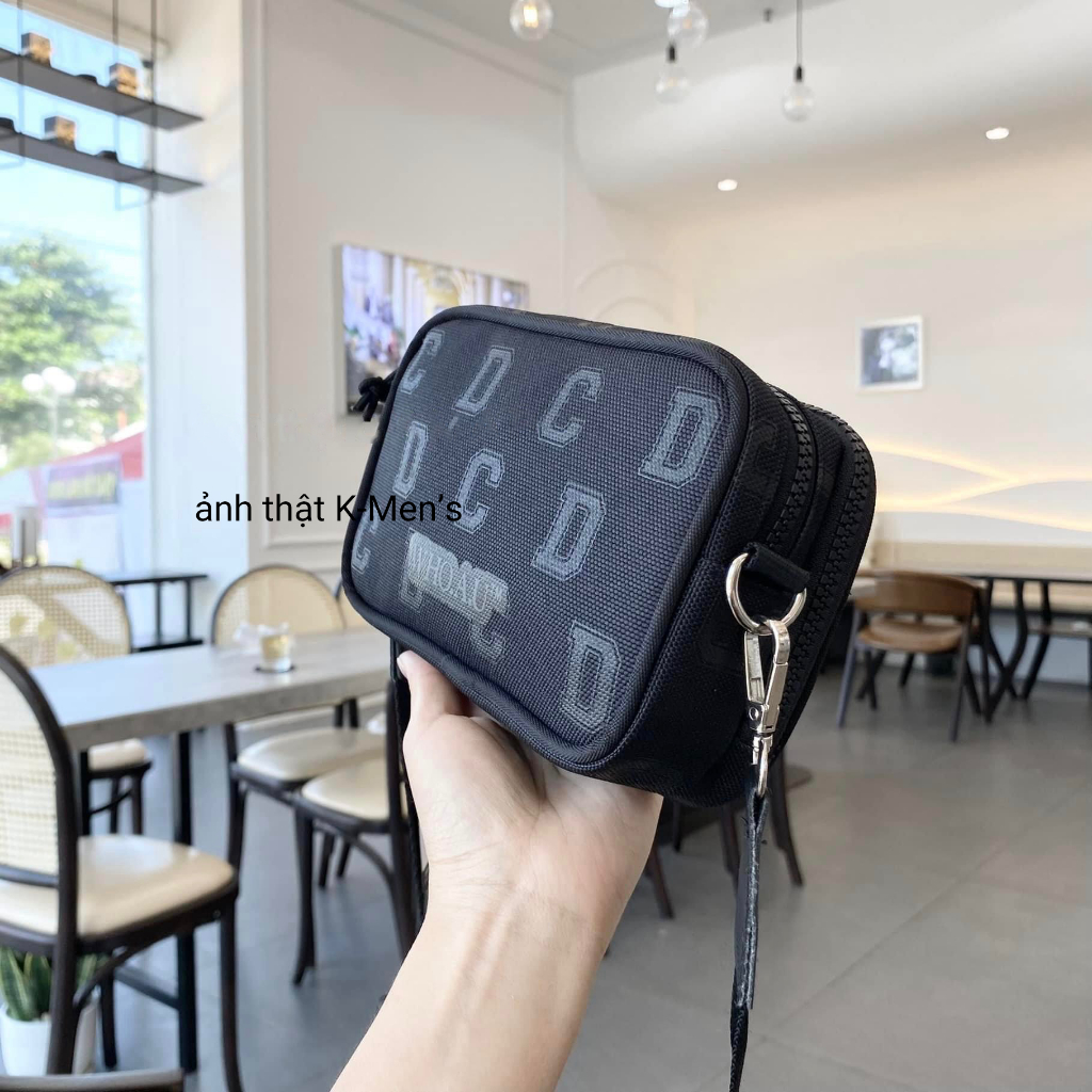 Túi đeo chéo nam nữ Who.au Steve thêu logo chữ C vải canvas mini form ngang 2 ngăn size20