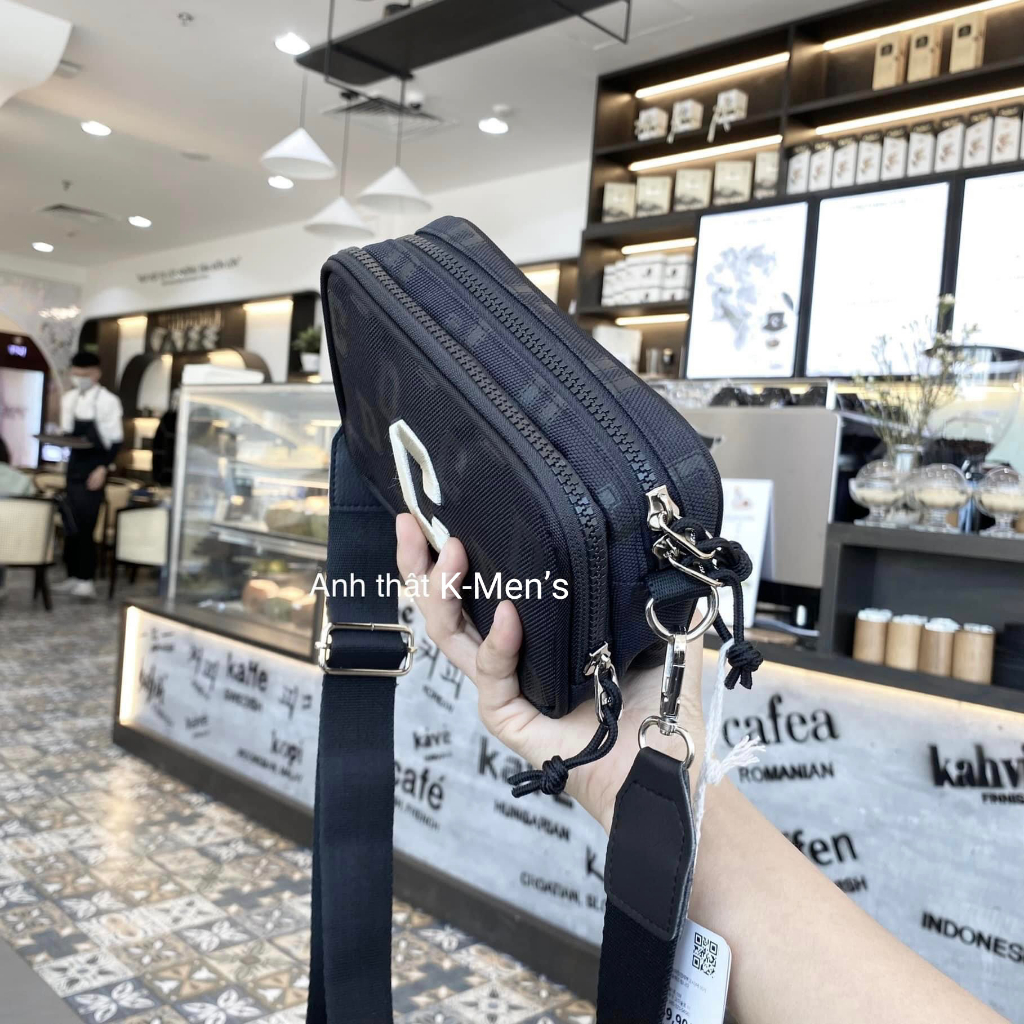 Túi đeo chéo nam nữ Who.au Steve thêu logo chữ C vải canvas mini form ngang 2 ngăn size20