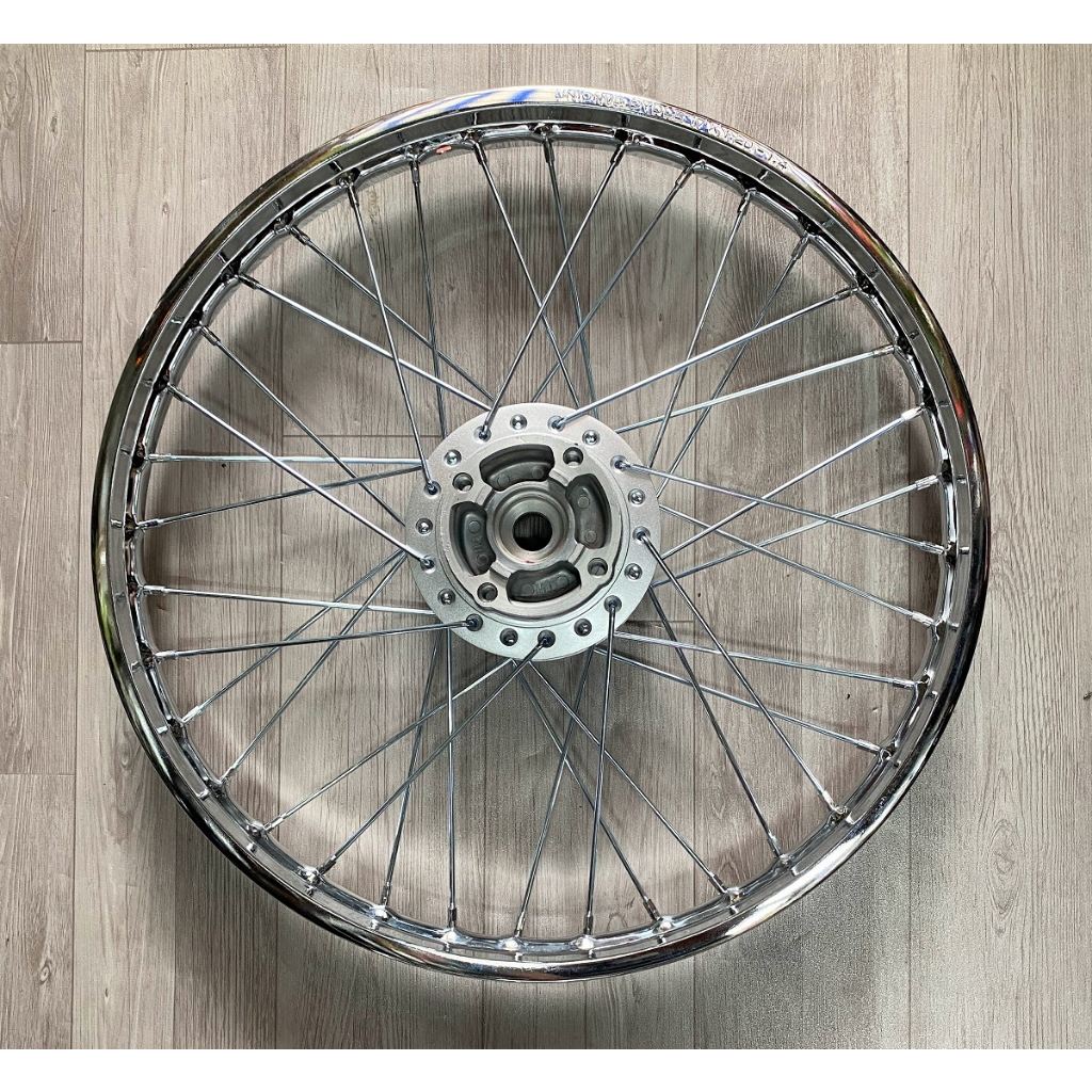 Cặp bánh căm vành  sắt hiệu UNIONVD dùng cho Wave / Future 125 thắng đĩa hoặc đùm bản 1.2 và 1.4