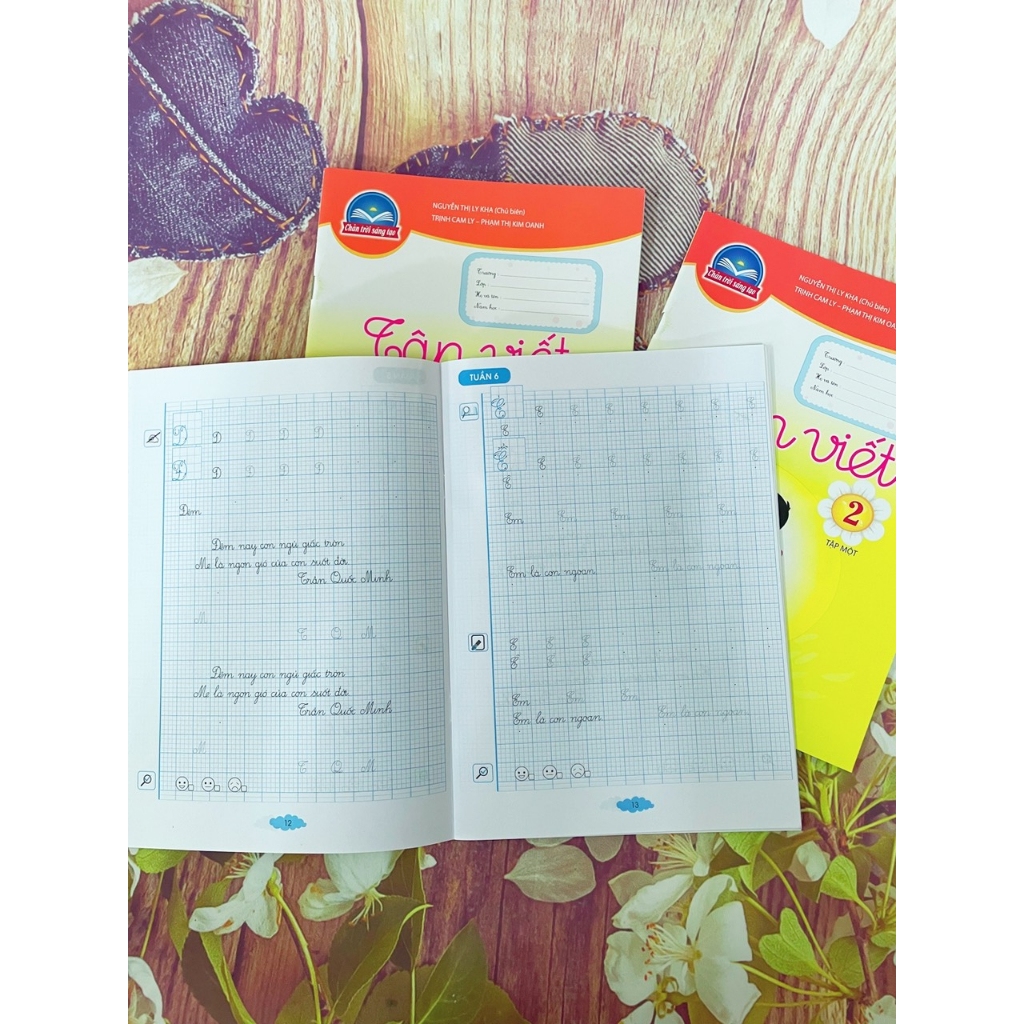 Tập Viết lớp 2 tập 1 và bao kiếng, tem nhãn