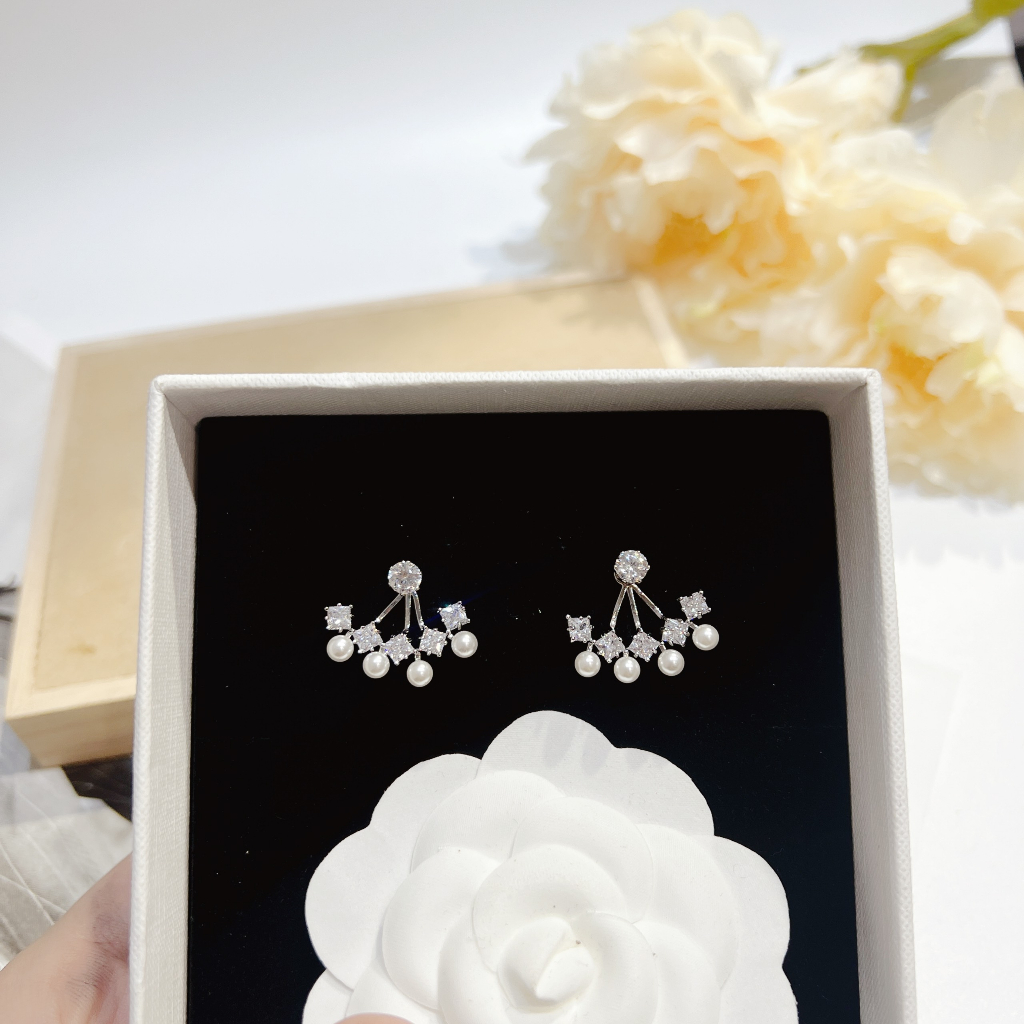 Khuyên tai nữ chui bạc 925 đính đá ROMHOUSE 02