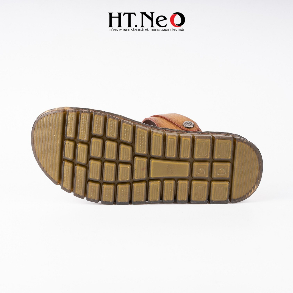 Sandal nam HT.NEO da nguyên miếng, đế kếp bền chắc êm ái và thư giãn khi mang SD185