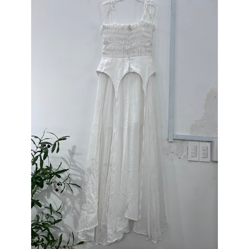 Đầm trắng 2d dúng - S