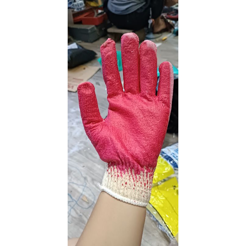 Găng tay lao động, găng tay phủ hạt nhựa.