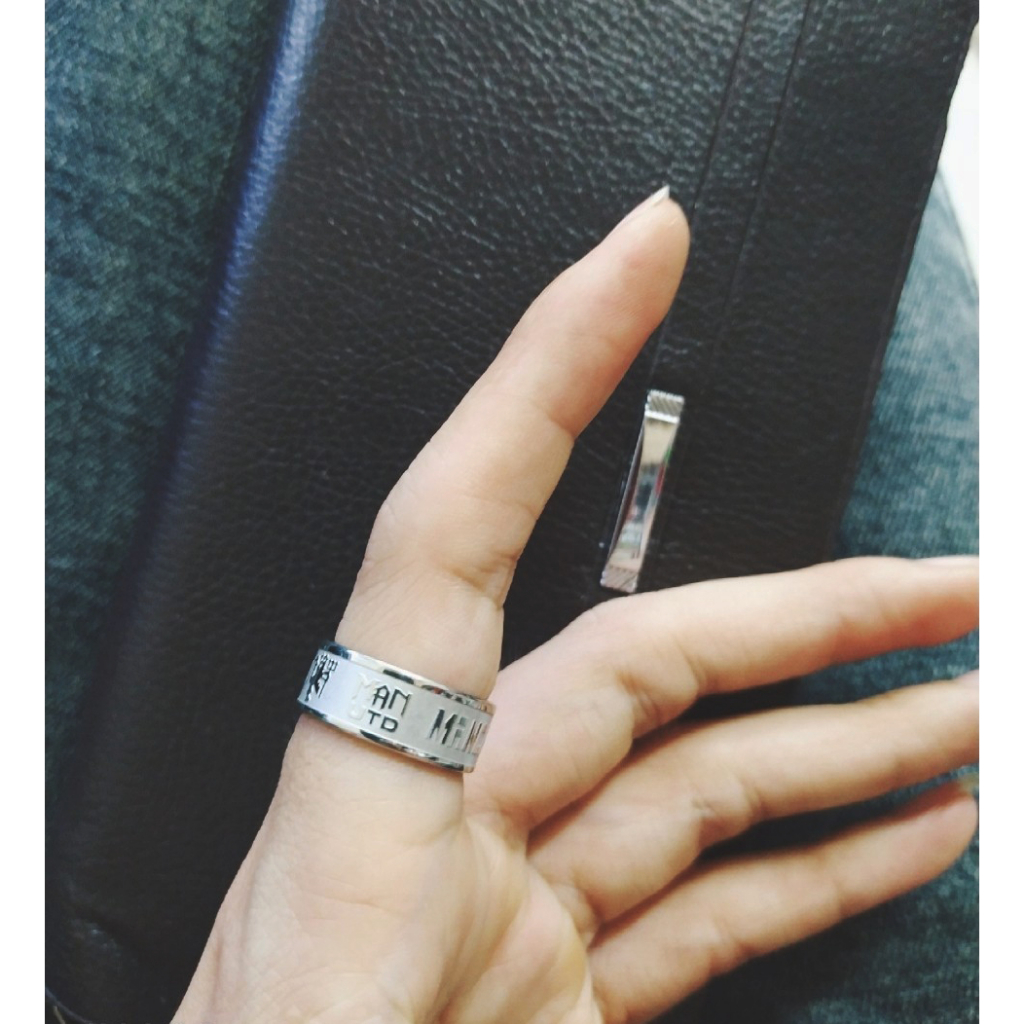 Nhẫn MU logo in nổi thép không gỉ