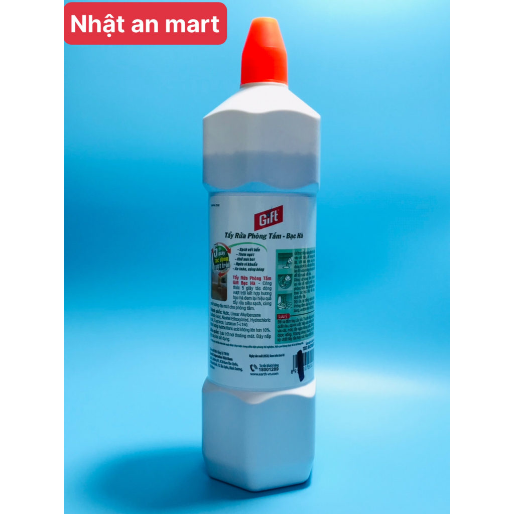 Nước tẩy bồn cầu Gift chai 900ml