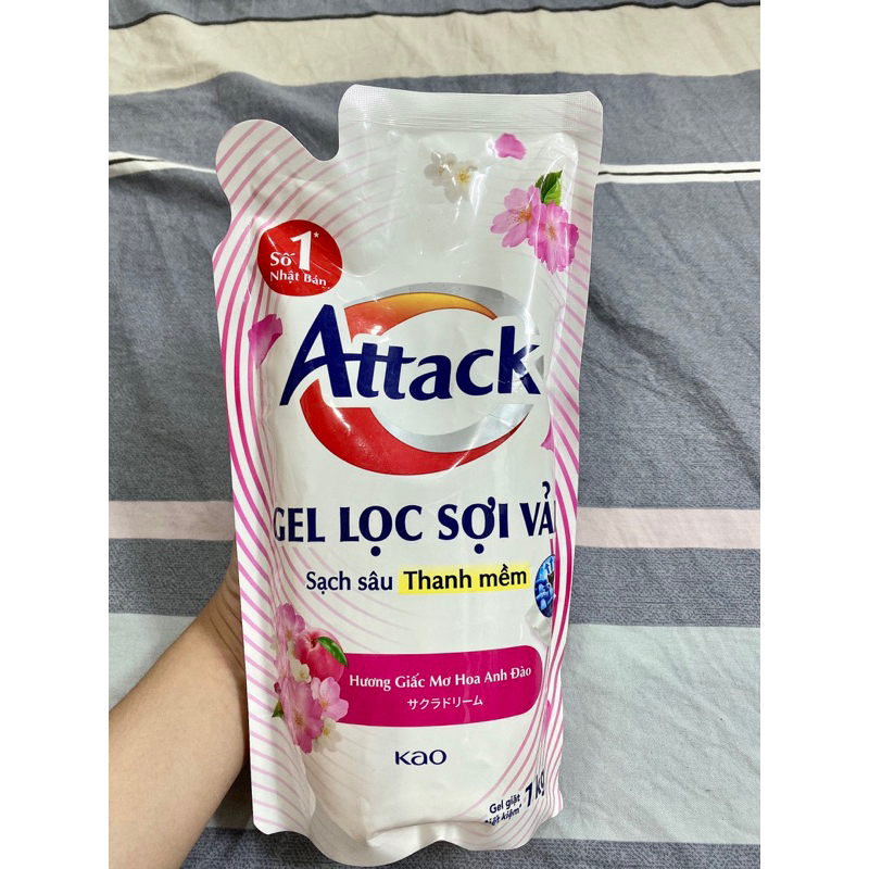 Gel giặt Attack lọc sợi vải 1kg hương giấc mơ hoa anh đào