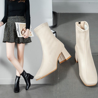 Giày boot nữ đế vuông cao 7cm cột dây da lì
