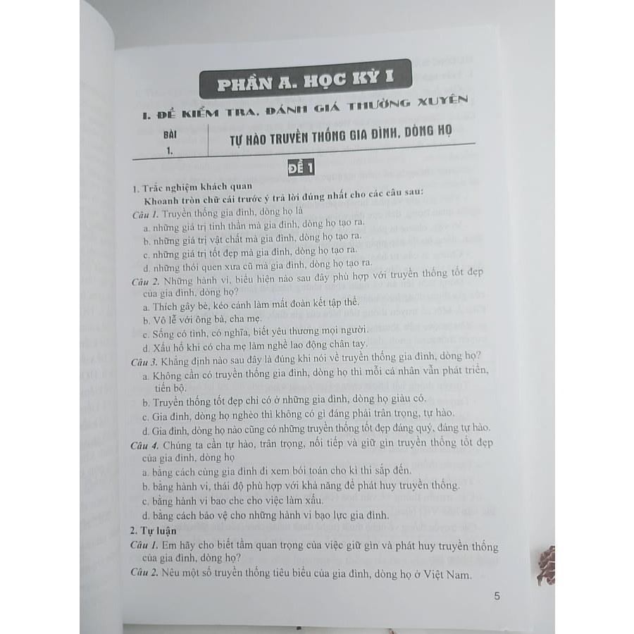 Sách - Đề kiểm tra đánh giá Giáo dục công dân 6