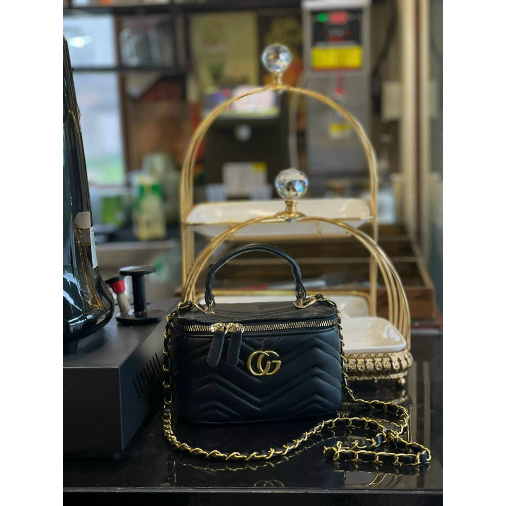 Túi xách nữ dáng cốp gugi size 18 đeo chéo da mềm mại ,dây xích siêu xinh xịn sò