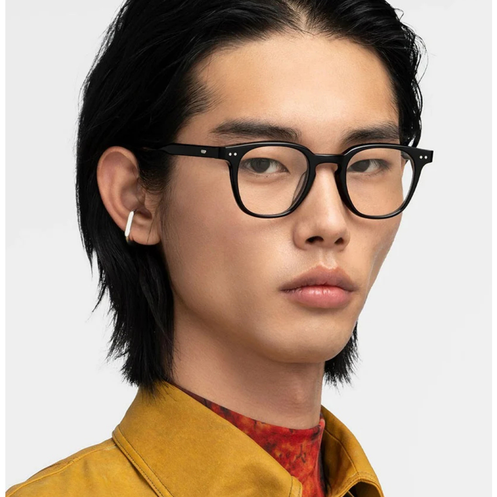 Kính mắt thời trang nam nữ dáng vuông