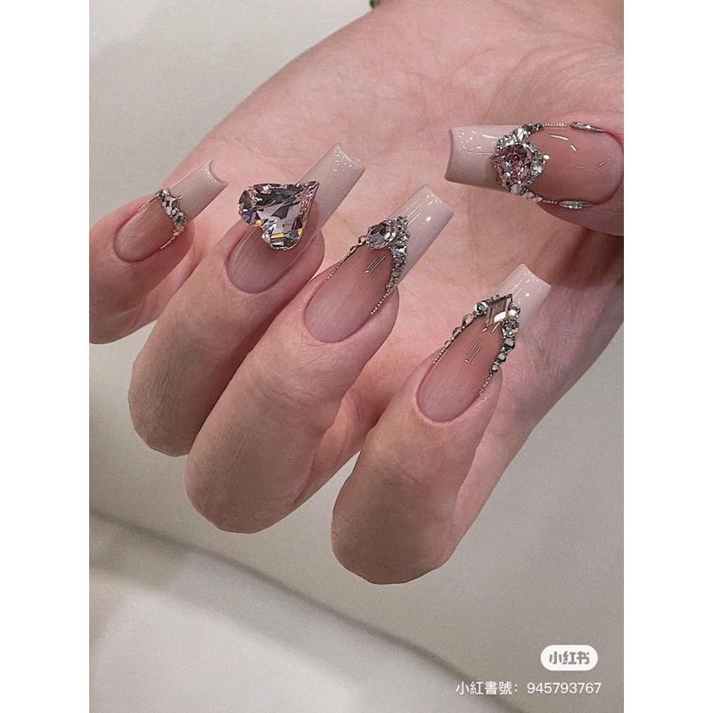 Set Charm 10 tim đính móng Siêu sáng