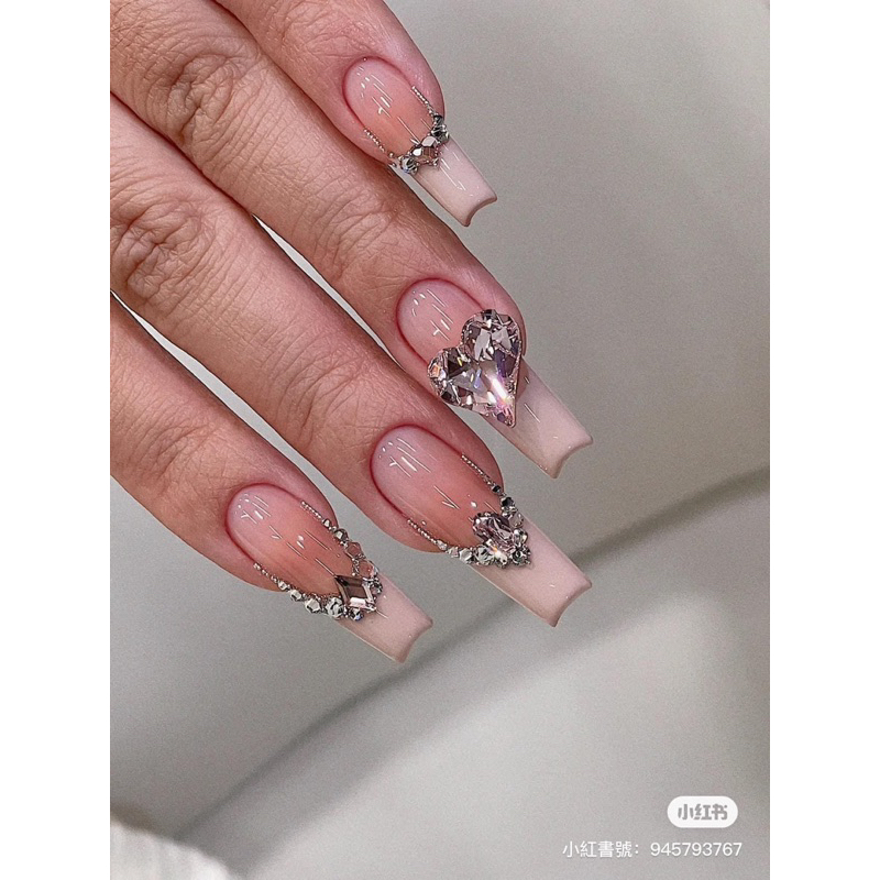 Set Charm 10 tim đính móng Siêu sáng