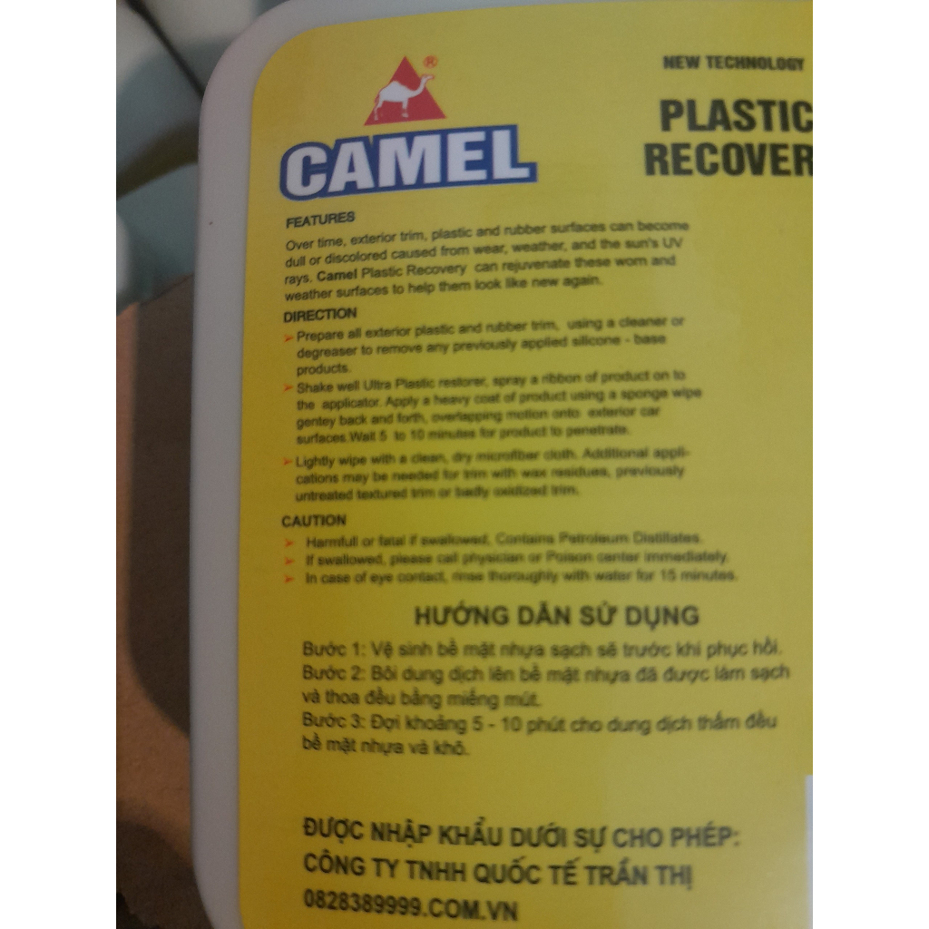 Chai phục hồi nhựa nhám ô tô, xe máy Camel giúp đen bóng nhựa xe