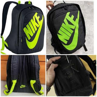 Balo nam nữ NIKE Hayward Futura Classic chất liệu polyester, đựng được laptop, form dáng chuẩn chống nước