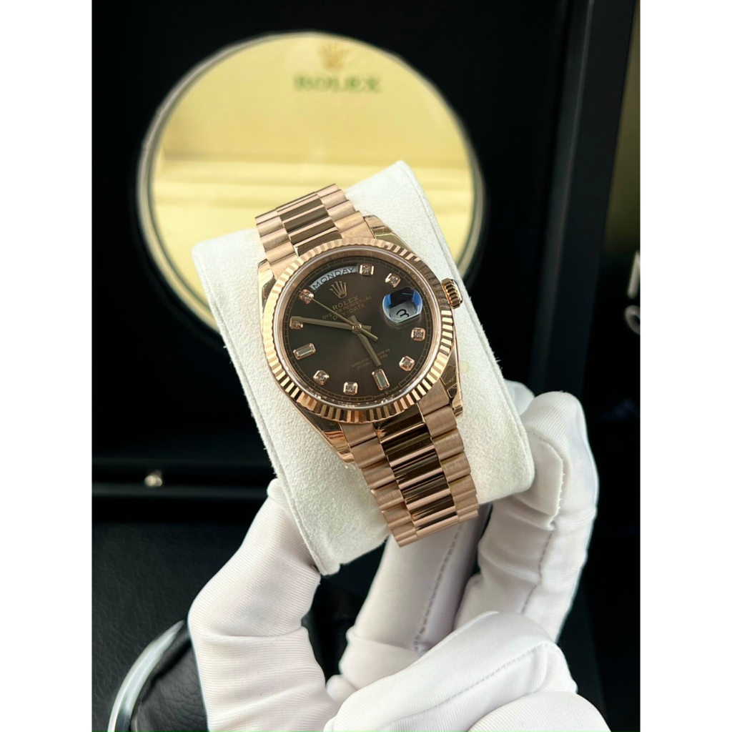 Đồng hồ nam Rolex DayDate 36mm máy Calibre 3235 28800mph, khung thép oystersteel 904l mạ vàng 18