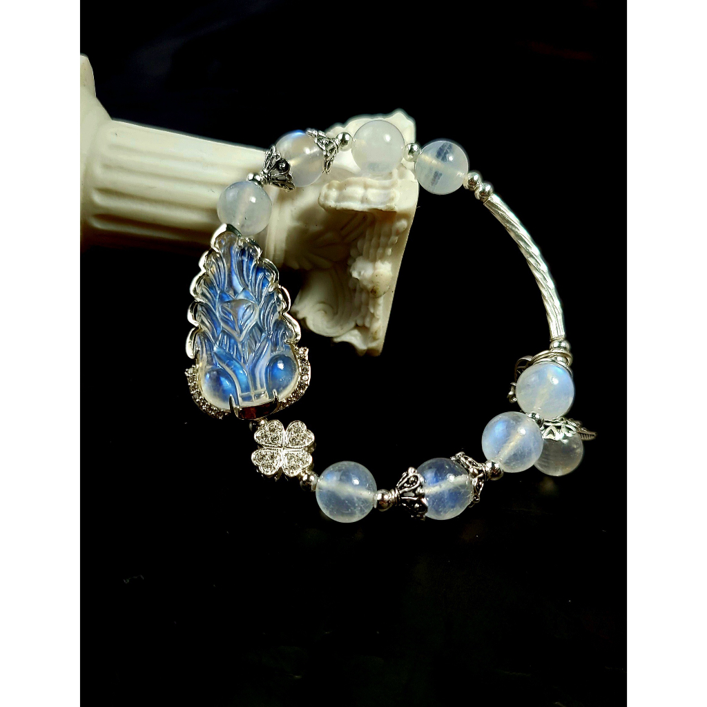 Vòng đeo tay Bạc Hồ Ly chúa mix đồng điếu đá mặt trăng Moonstone