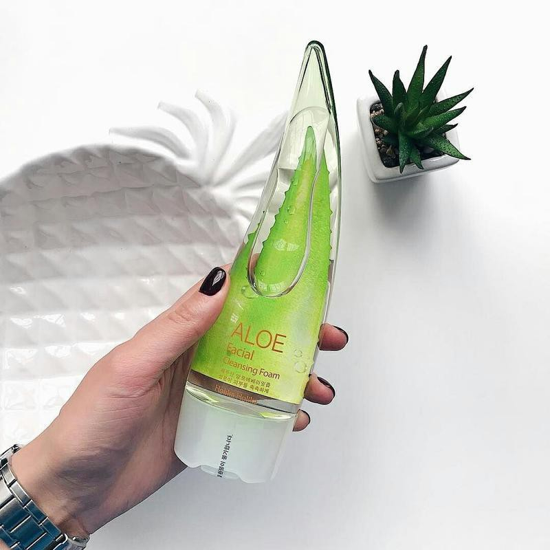 Gel rửa mặt chiết xuất lô hội Hàn Quốc Holika Holika Aloe Facial Cleansing Foam 55ml