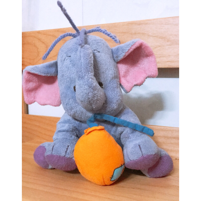 Gấu bông voi tím trong Winne the Pooh 💜💜💜