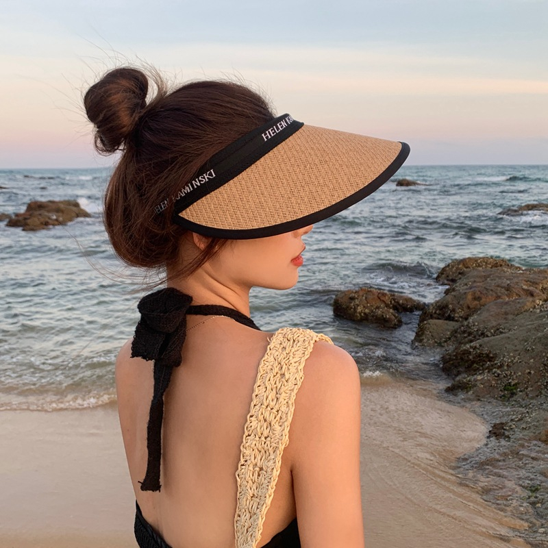 Mũ cói tiểu thư đi biển thắt nơ xinh xắn