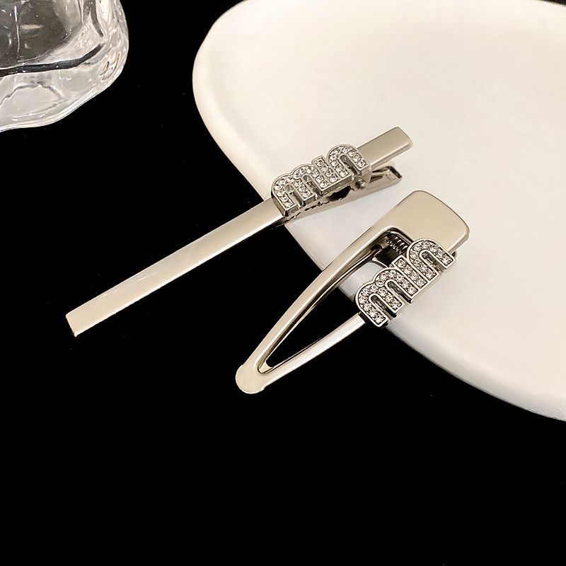 Sét 7 kẹp tóc mạ bạc siêu sang chảnh cho các nàng siêu xinh siêu xịn