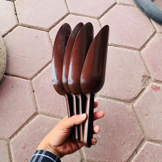 Xẻng nhựa xúc đất, cát, đồ khô