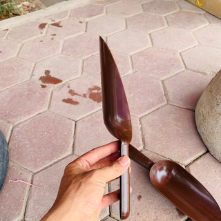 Xẻng nhựa xúc đất, cát, đồ khô