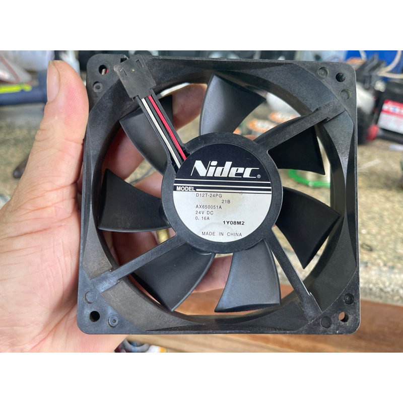 Quạt tản Nhiệt Nidec 24v 0.16A 12cm*12cm
