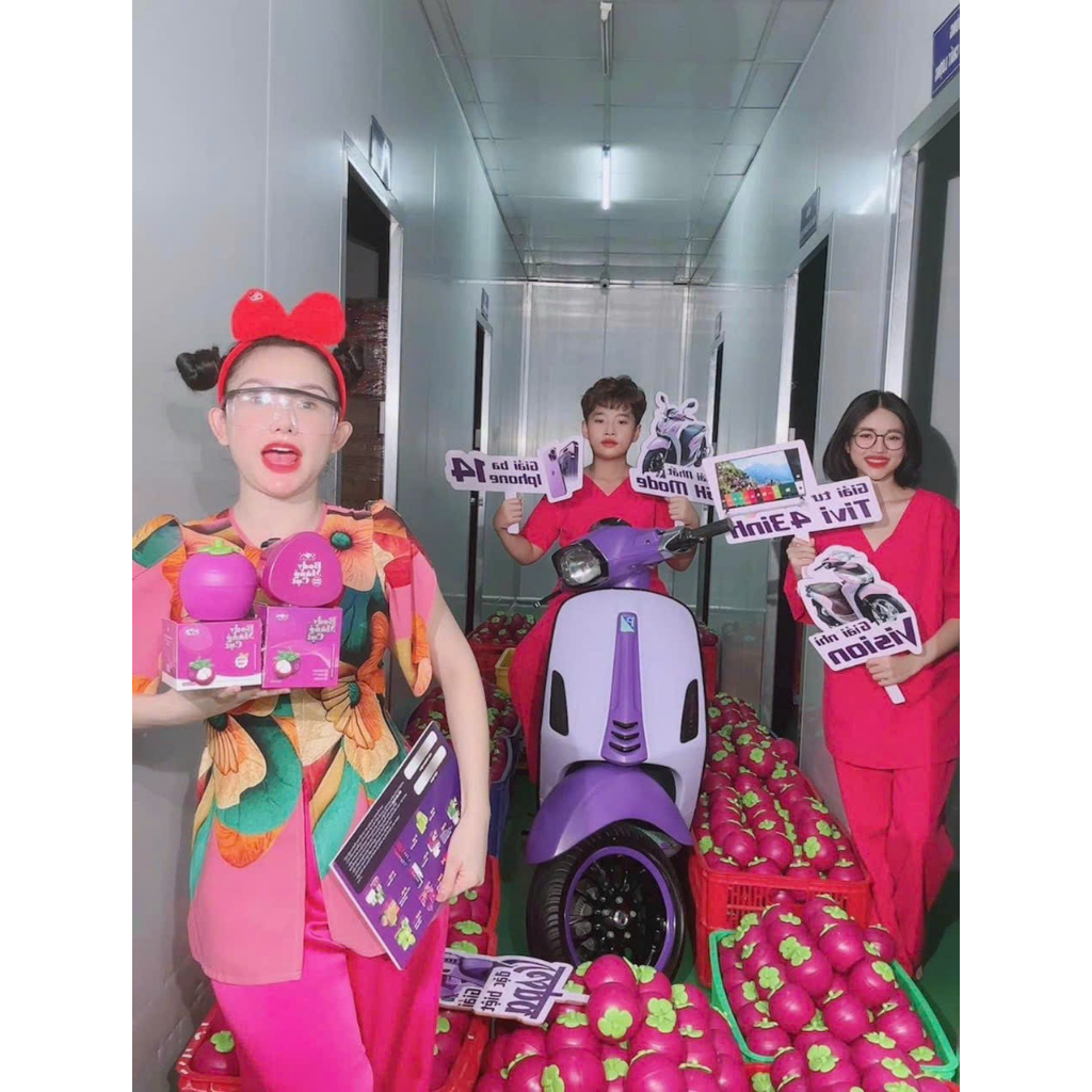 BỘ KEM FACE NÁM DƯỠNG TRẮNG DA TẶNG KÈM THẺ CÀO MAY MẮN