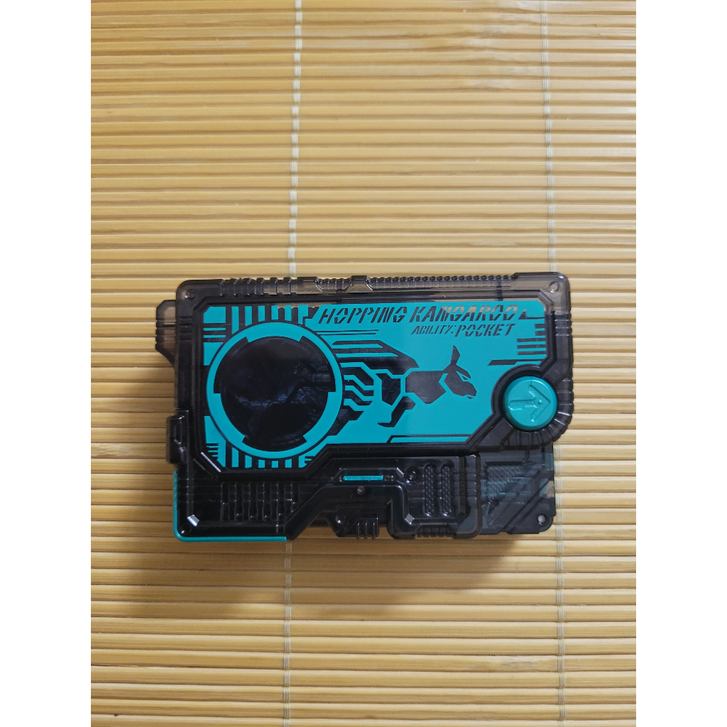 Đồ chơi Kamen Rider Zero One DX Progrise Key