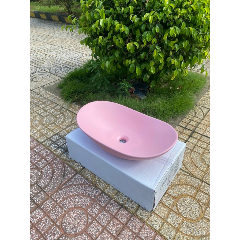 Lavabo sứ hình chiếc thuyền màu hồng, chậu rửa mặt màu hồng