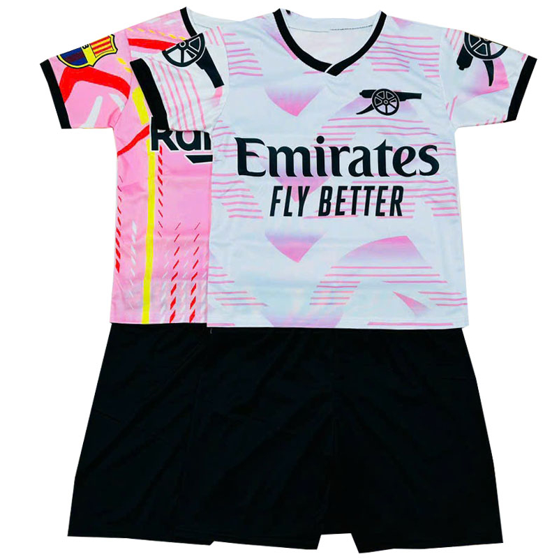 2 bộ đồ đá bóng dành cho bé trai từ 10-45kg - 2 màu khác nhau