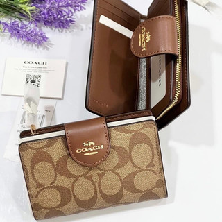 Ví Coach auth sale (2 màu: logo nhạt,logo đậm)