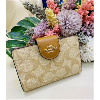 Ví Coach auth sale (2 màu: logo nhạt,logo đậm)