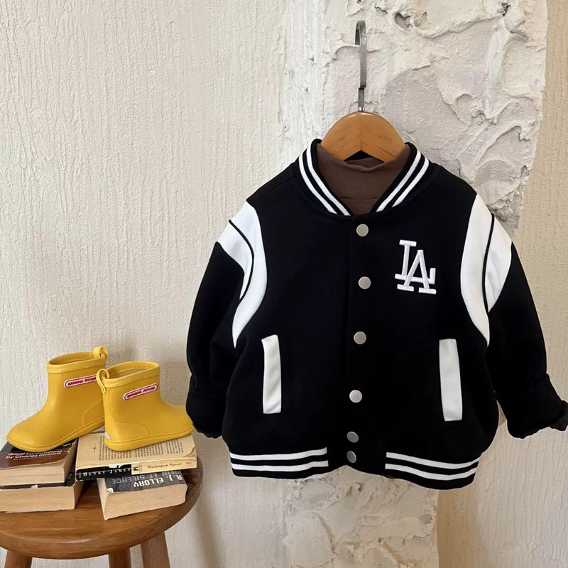 Áo nỉ bomber thêu chứ LA cho bé 2-6 tuổi