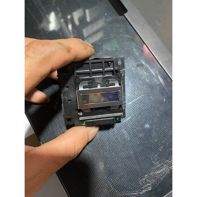 Đầu in phun epson L seri 4 màu. Đầu phun Epson L310 L210 L350 L360 L365 L450 L3110 L1110 L1210 L1250 L3150