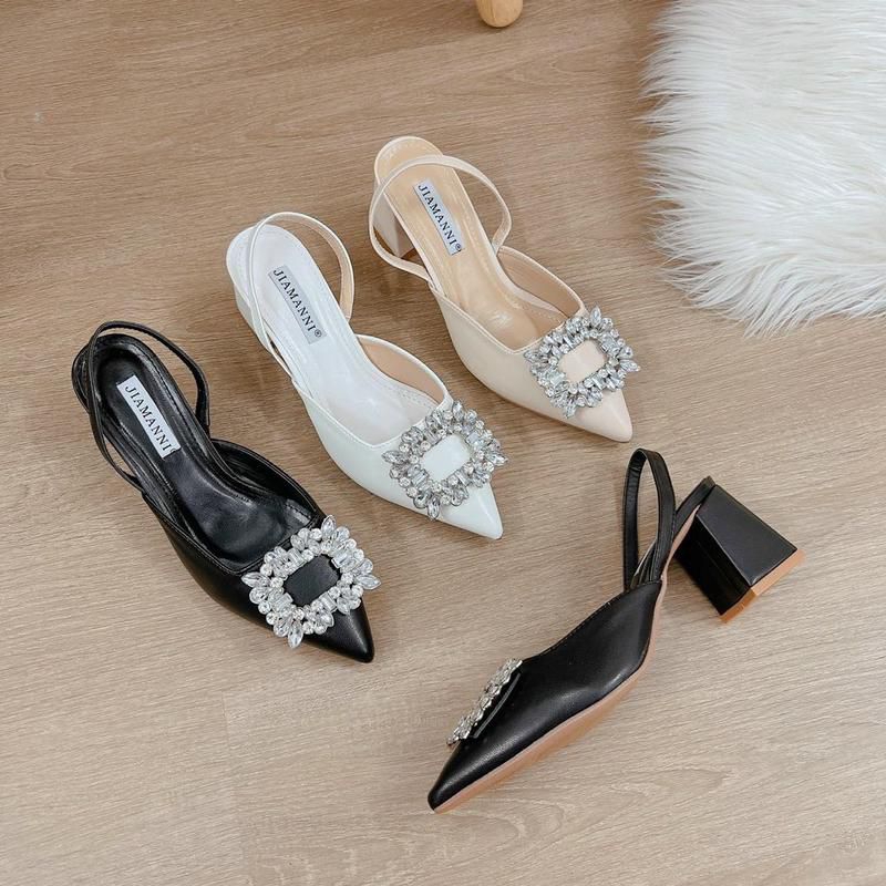 Giày cao 6cm khoá đá bigsize từ 32-45