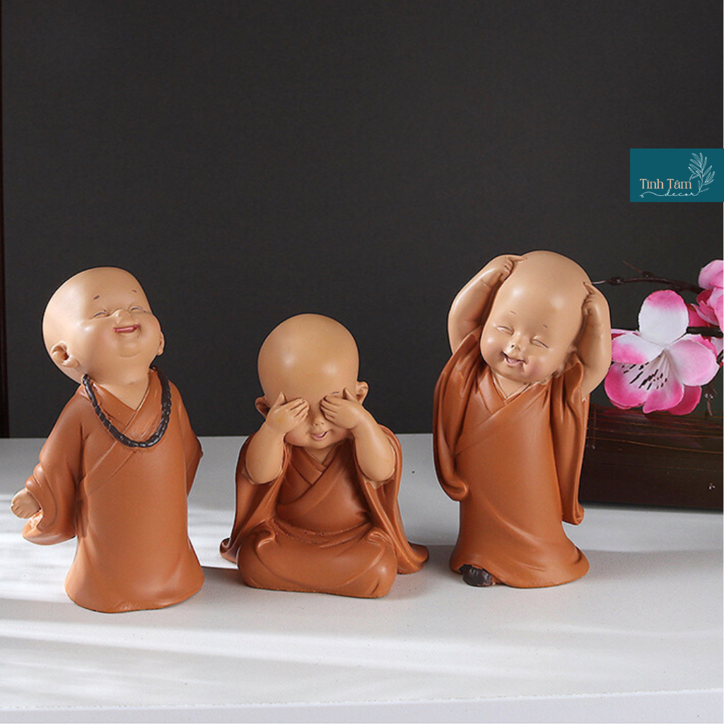 Tượng Chú Tiểu An Nhiên Mỉm Cười Yêu Đời Tự Tại Trang Trí Để Bàn, Phòng Khách, Quà Tặng 6 cm 8 cm