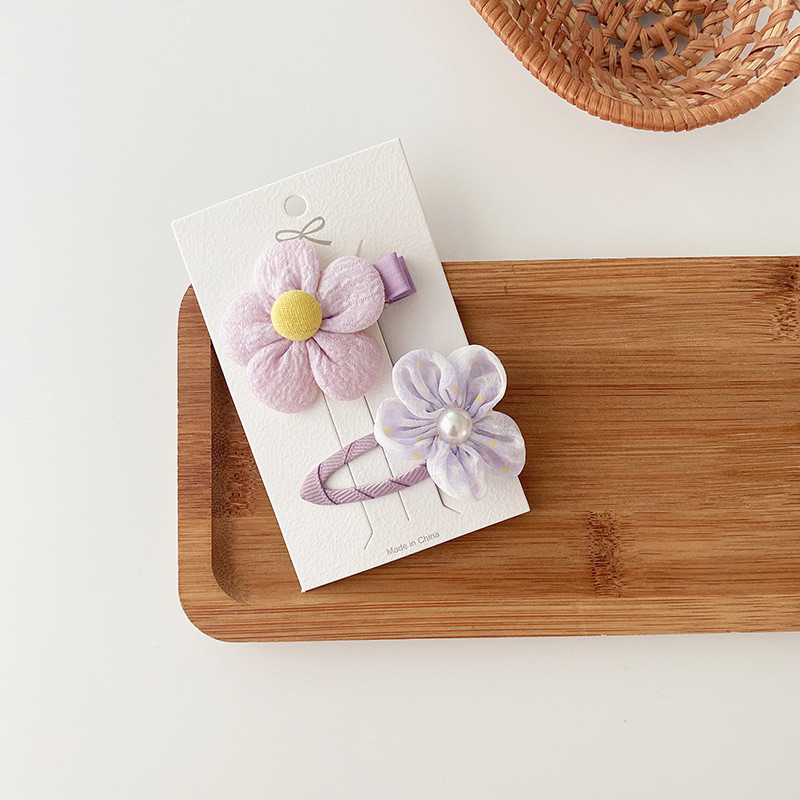 Set kẹp vải tím nhẹ nhàng cho bé