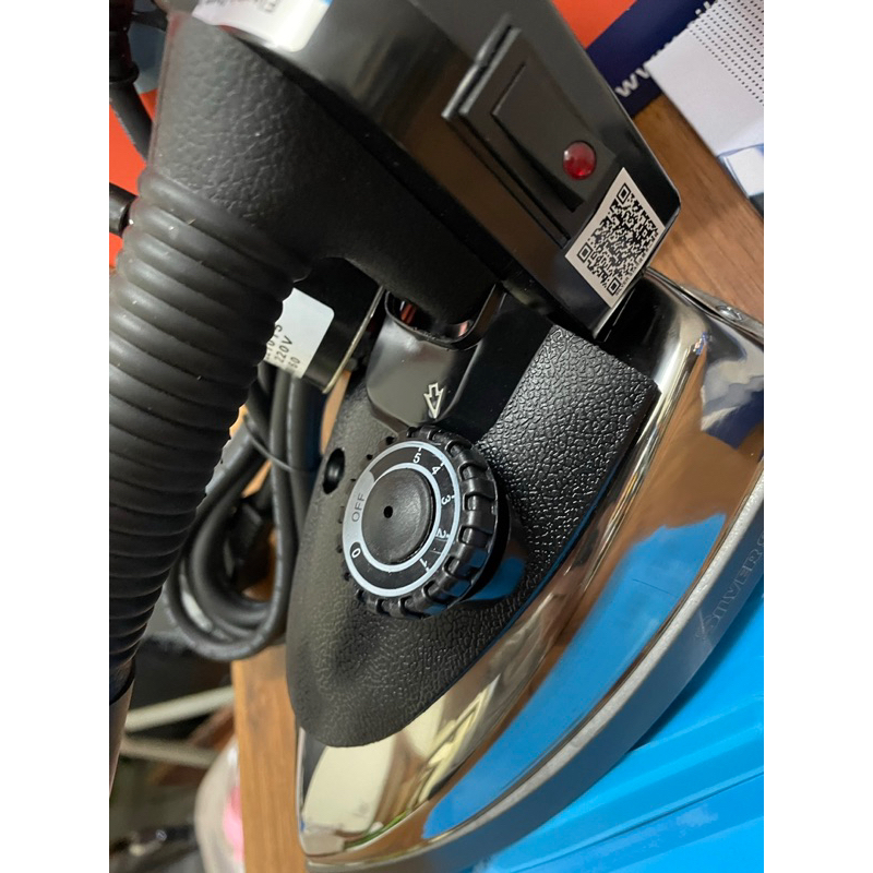 Bàn là hơi nước bình treo công nghiệp Silver Star ES-94A  Vỏ cam